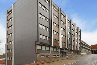 1 bed studio, The Midway, Basford, Newcastle under Lyme, ST51LD - Image 4